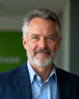 Portrait de Pierre Martin, Directeur technique chez Bâtiments Durables SARL